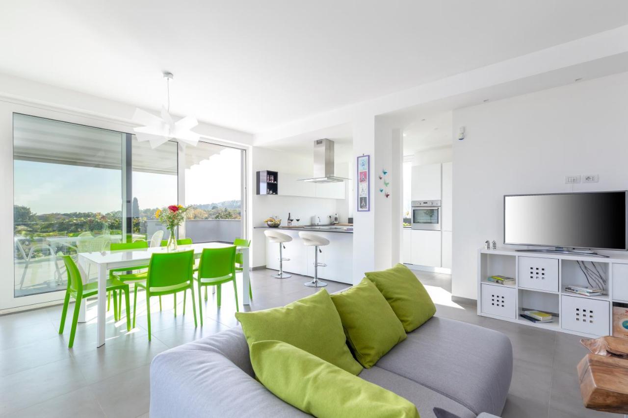 Design Villa In ปิเอดิมอนเต เอตเนโอ ภายนอก รูปภาพ